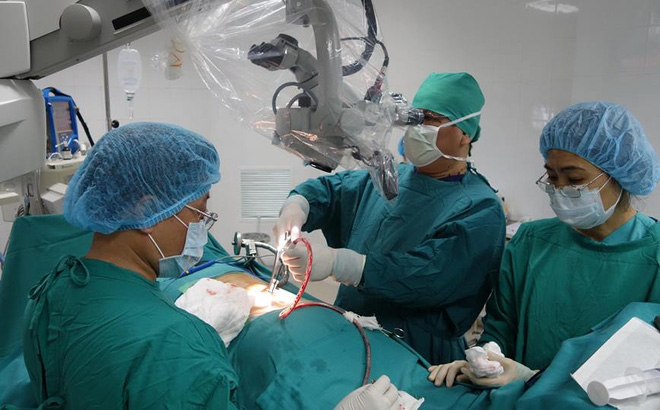 photo-1-1491010286148